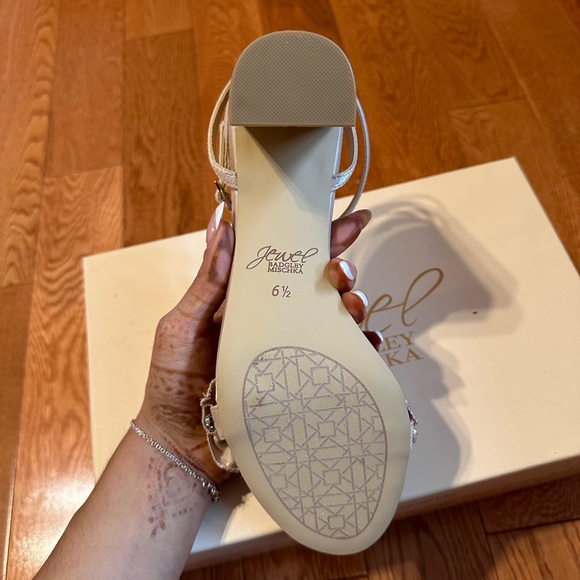 badgley mischka jewel shoes NWT - Picture 4 of 7